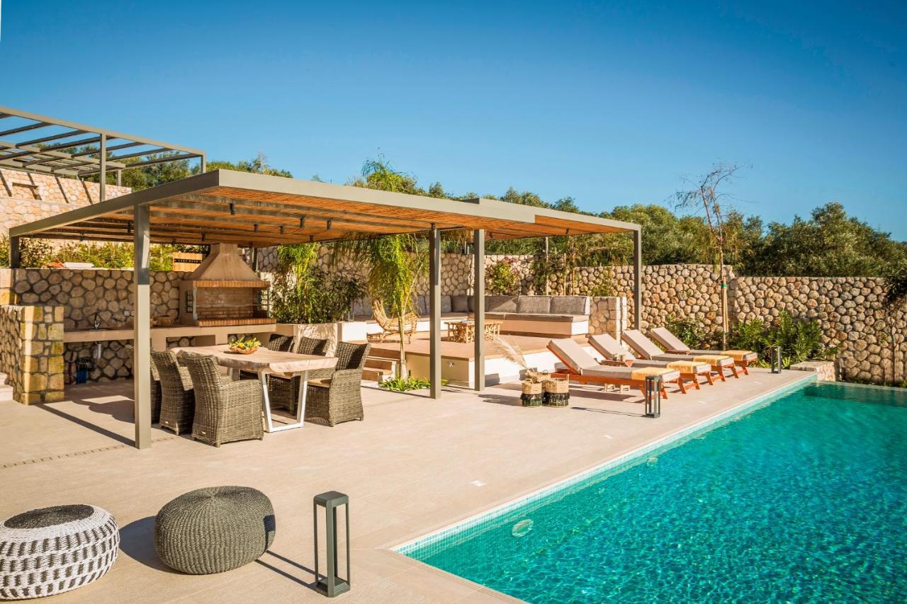Zeus Exclusive Villas Σπαρτιά Εξωτερικό φωτογραφία